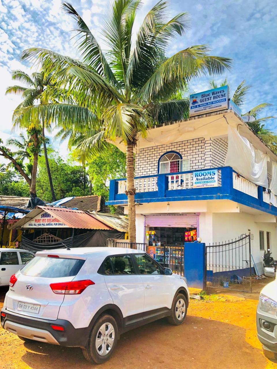 Blue Waves Guest House Calangute Exterior foto